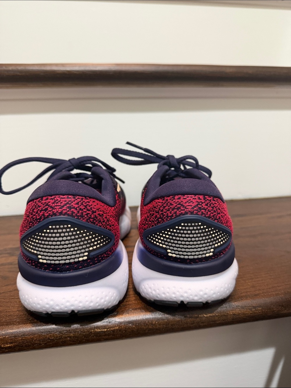 Brooks Ghost 16 - Picture 3 of 5